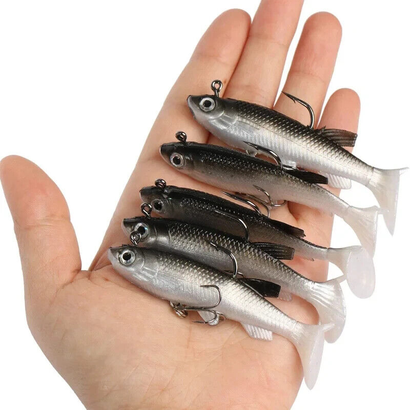 5 x SOFT FISHING LURES SET 8cm, HOOKS