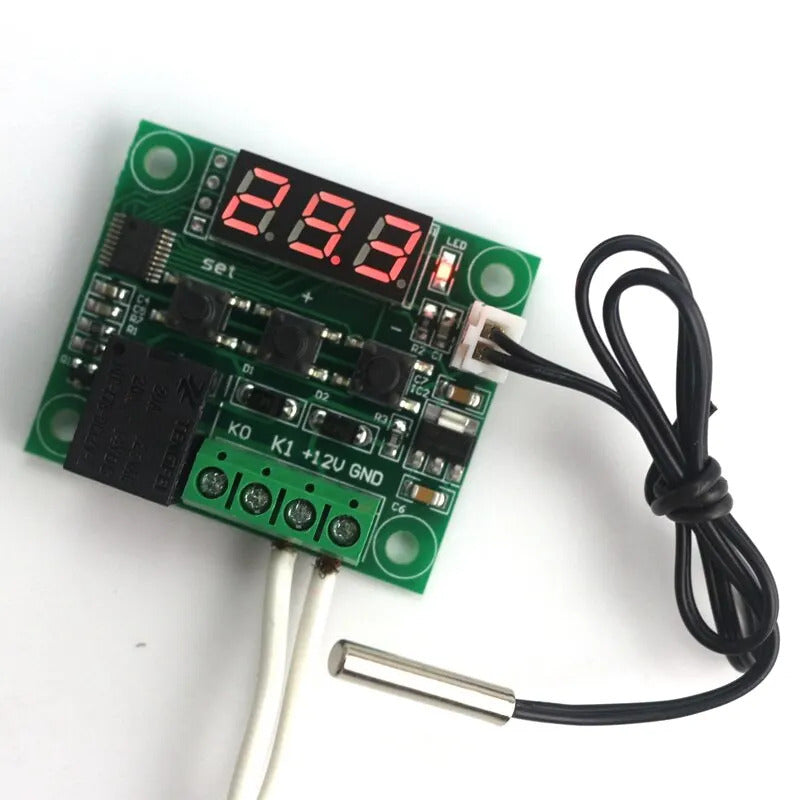 DIGITAL TEMPERATURE CONTROLLER W1209 DC 12V