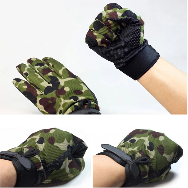 LIGHTWEIGHT BREATHABLE FISHING GLOVES - CAMO & BLACK